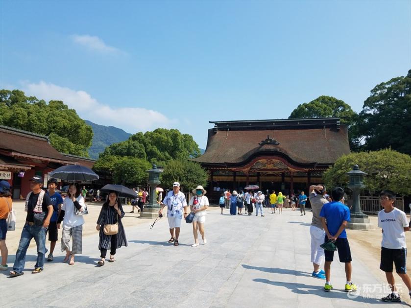 坐奢华游轮什么感受？房间就像漂在海上量子号游记！