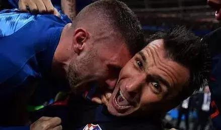 世界杯足球十大不可思议进球,足球史上不可超越十大经典时刻