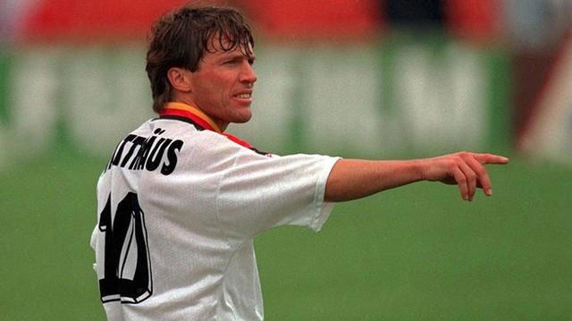 2017世界最强的11名足球运动员,谁是足球史上最伟大的6号