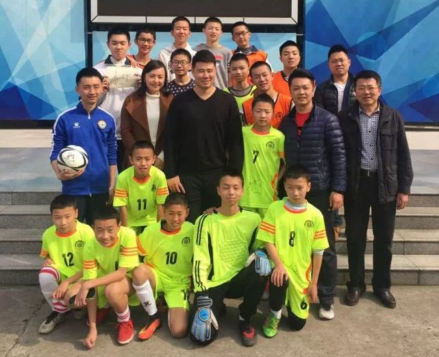 弗爵爷和c罗谁厉害,弗爵爷看到c罗绝杀