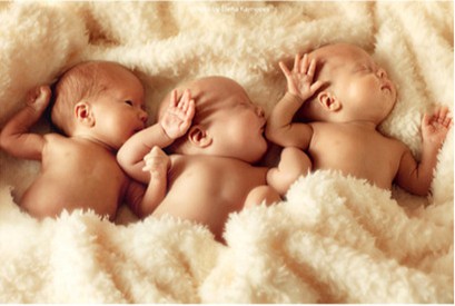 新生婴儿有白带原因,新生女婴白带呈黄色什么原因