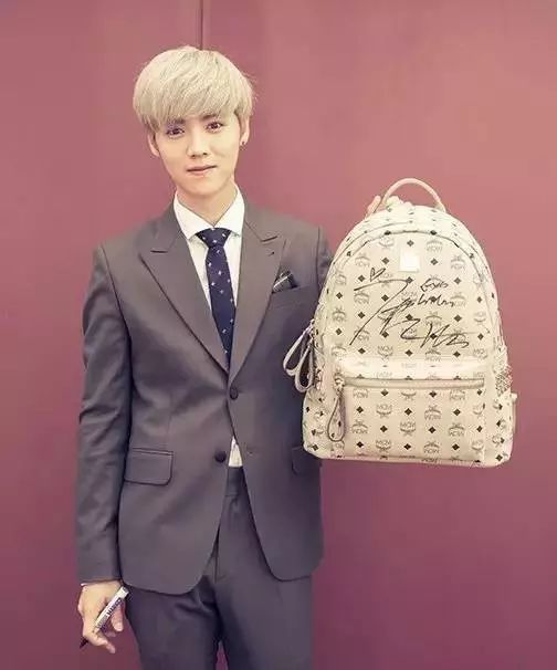 山寨mcm,mcm新款托特包真假