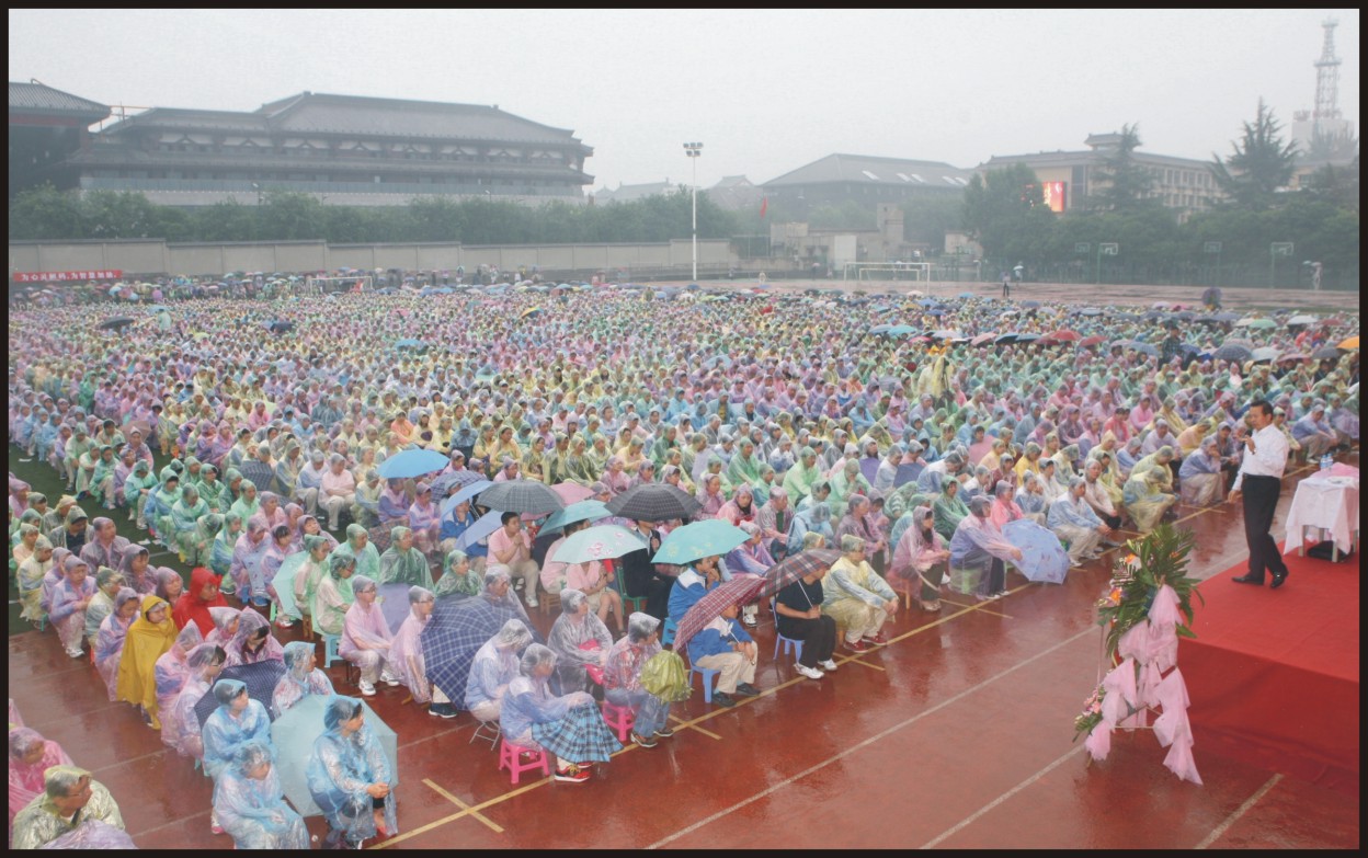 栉风沐雨砥砺前行薪火传承,栉风沐雨，砥砺前行