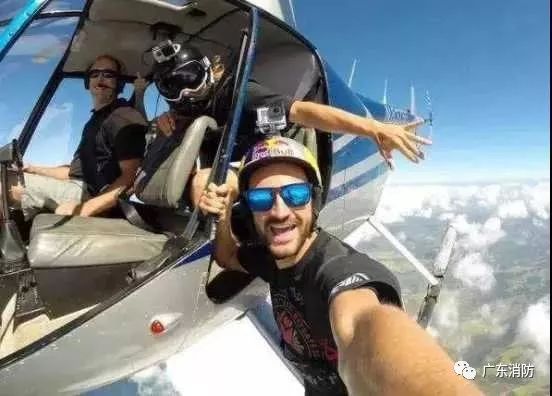 要命还是要赞？这些nozuonodie的自拍吓的小编手机都掉了！