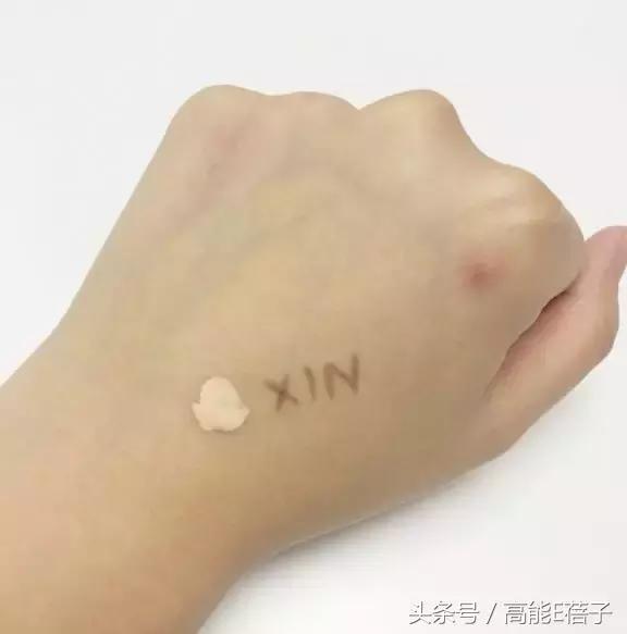 韩国门将化妆走红,韩国门将化妆了吗