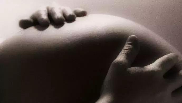 胎盘早剥的十大危害,胎盘低妈妈有危险么