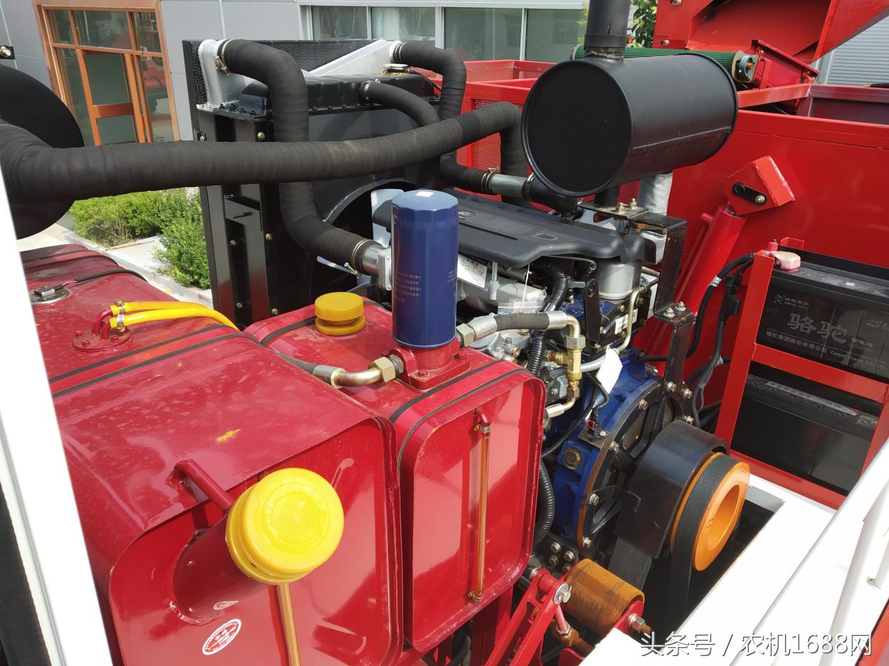 花生简易收获机,最新款的花生播种机