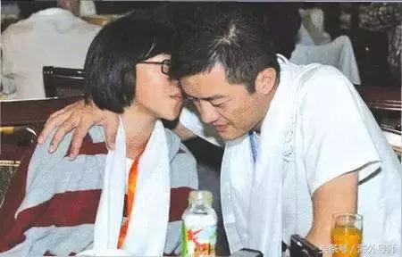 李亚鹏对女儿教育严吗,李亚鹏对孩子说的话