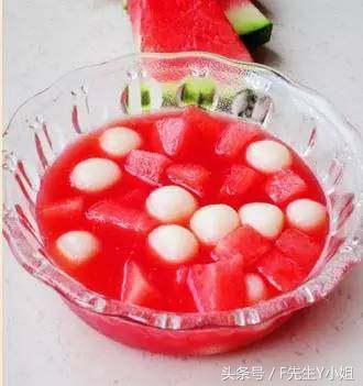 夏季西瓜的正确吃法,西瓜的吃法大全简单又好吃
