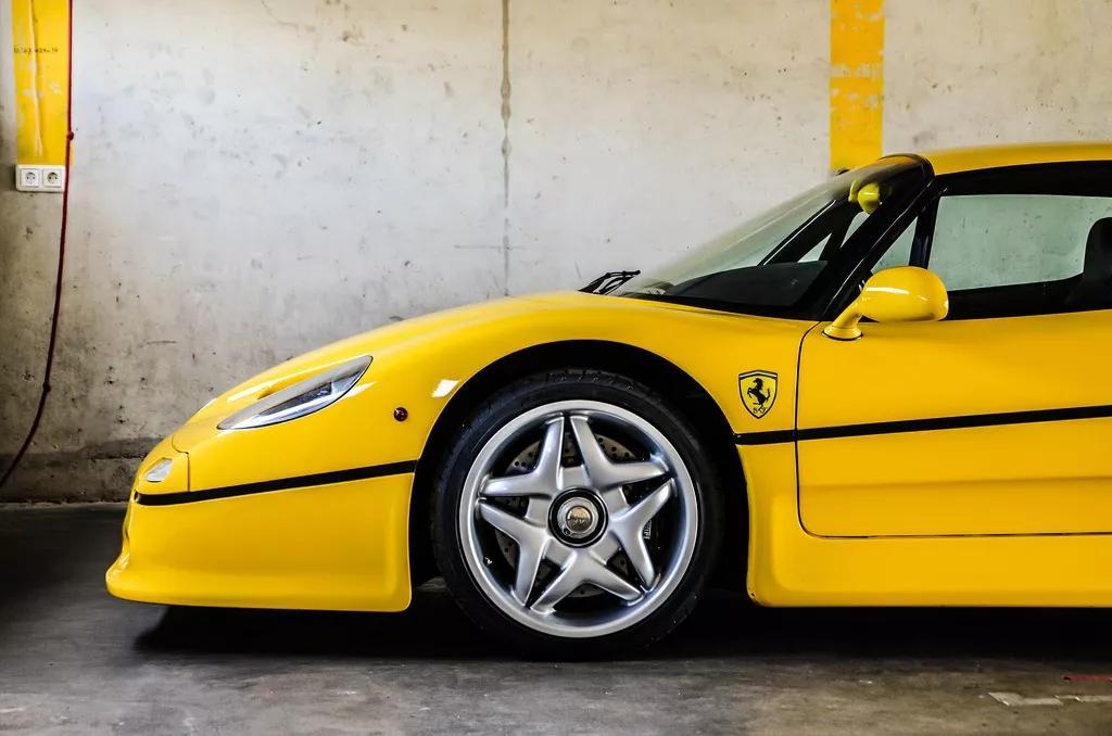 法拉利f50成交价,黄色法拉利f50