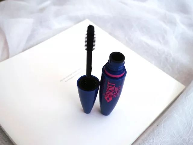 8款热门睫毛膏专业测评，Angelababy最爱的睫毛膏居然垫底了！