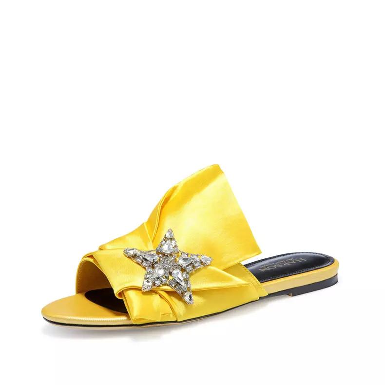 春夏必备的十款鞋,有这几双鞋春夏衣服随便搭