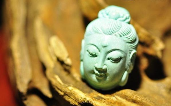 核桃手串佛头搭配,文玩手串105颗搭配什么配饰