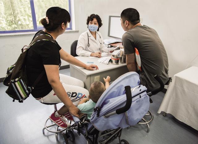 2岁宝宝骂父母怎么教育,2岁多宝宝肠胃炎怎么治