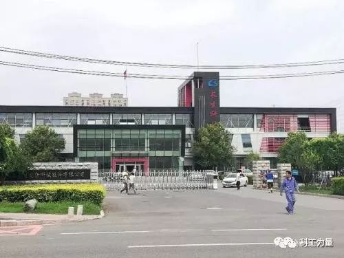 一（yi）瞄（miao）