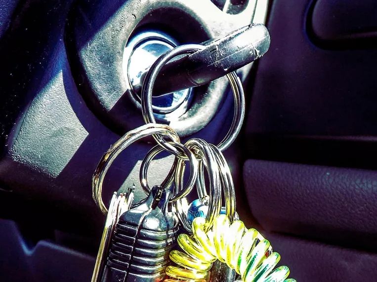 大众3000点火开关故障,点火开关常见故障现象及排除方法