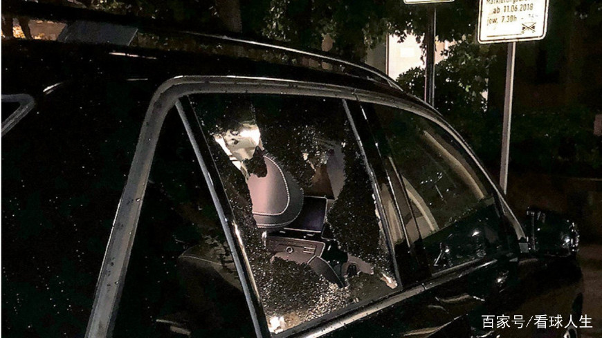 厄齐尔连发三份声明宣布退出德国国家队