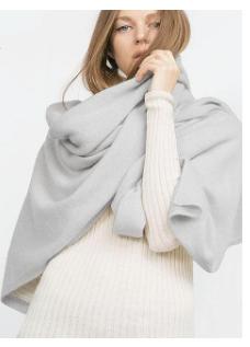 优衣库和zara哪个高档 (优衣库与zara哪家好)