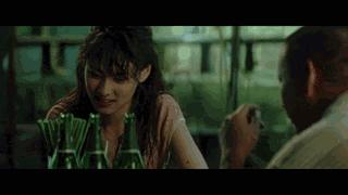 被逐出豪门、带三个娃、暴瘦十斤、30岁的梁洛施还会复出成功吗？