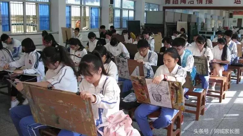 2023年的中考生要注意什么,选择重点高中要注意哪些事项