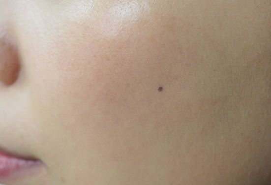 选粉底啦8款爆火持妆粉底测评,粉底推荐遮斑前十名红榜