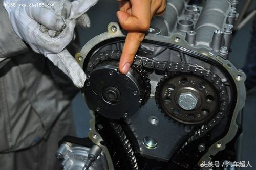 汽车烧机油有啥症状,汽车发动机烧机油什么原因