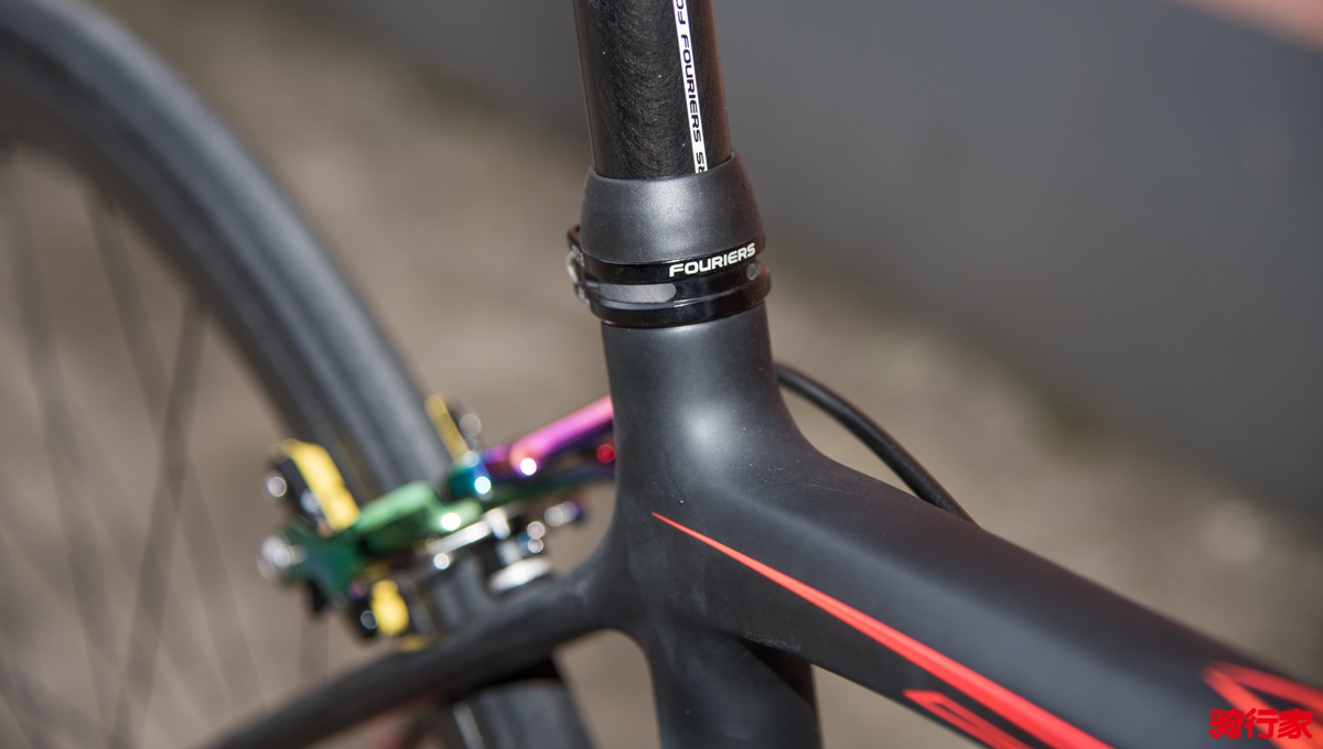 充分自由展示个性的平台——LAMINARATUR