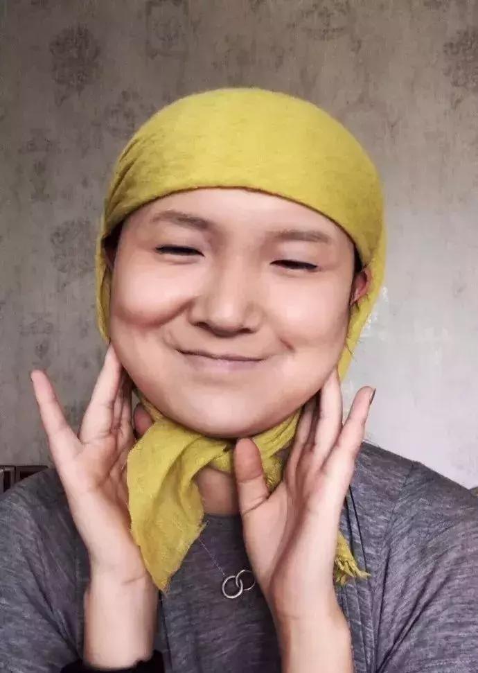 重庆妹子化妆秒变蒙娜丽莎,看看美女如何化妆