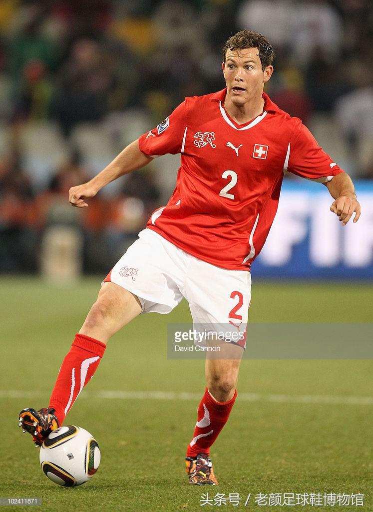 世界杯战靴盘点,南非世界杯复刻版足球鞋