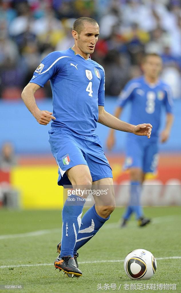 世界杯战靴盘点,南非世界杯复刻版足球鞋