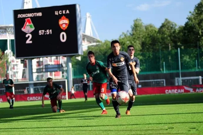 17岁国足天才留洋攻入5球,国足留洋希望之星小将