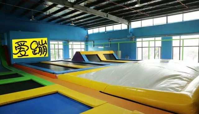 武汉最好玩的蹦床公园,武汉大型儿童乐园淘气堡