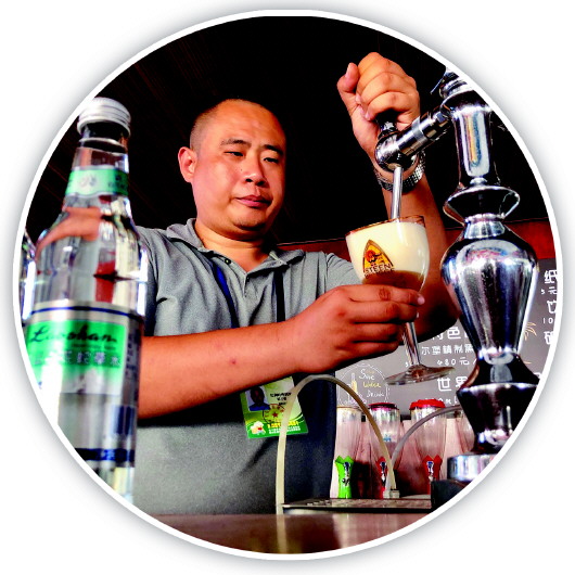 青岛崂山啤酒节有没有喜力啤酒,崂山啤酒节和金沙滩啤酒节哪个好