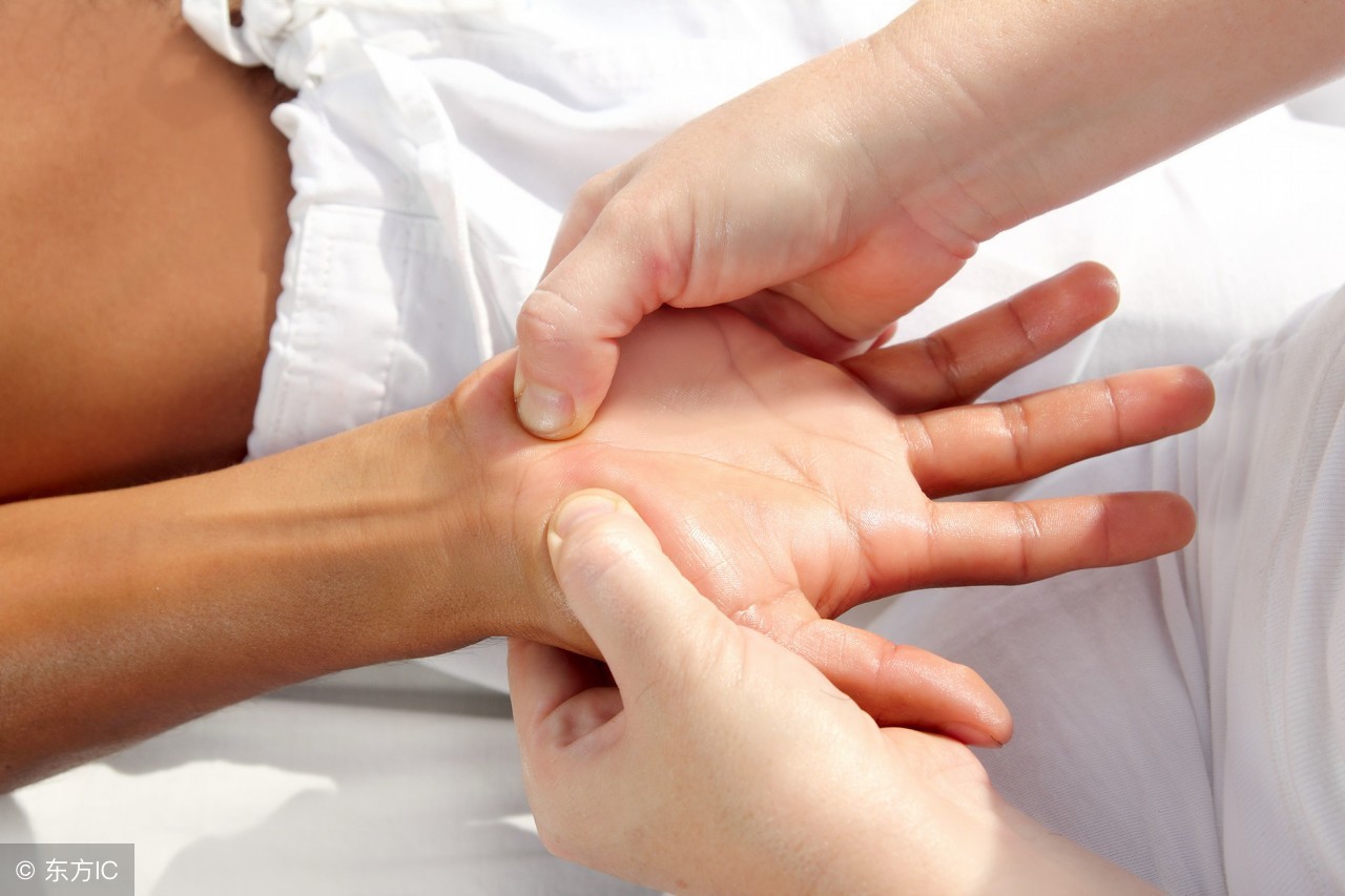 青筋血管凸起怎么治疗,青筋凸起怎么解决