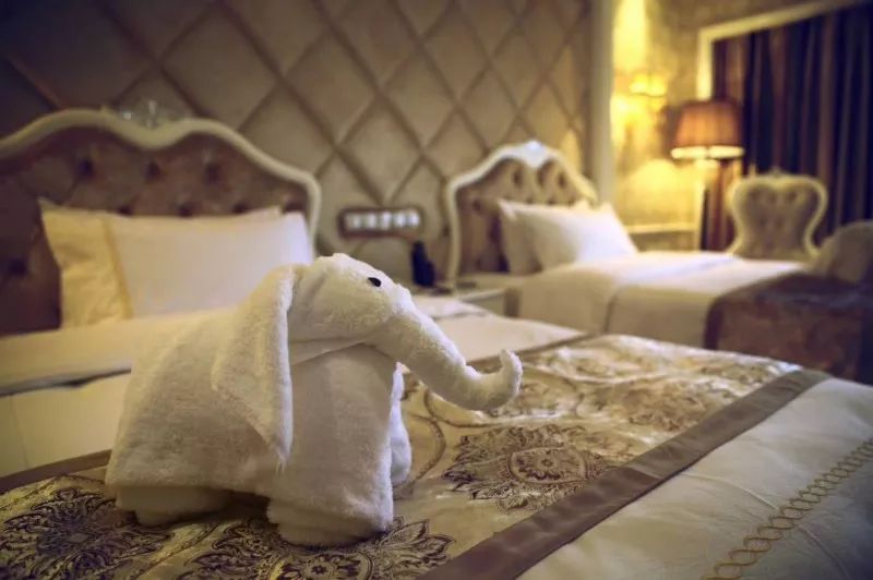 西昌火把节旅游线路攻略,西昌火把节一日游攻略