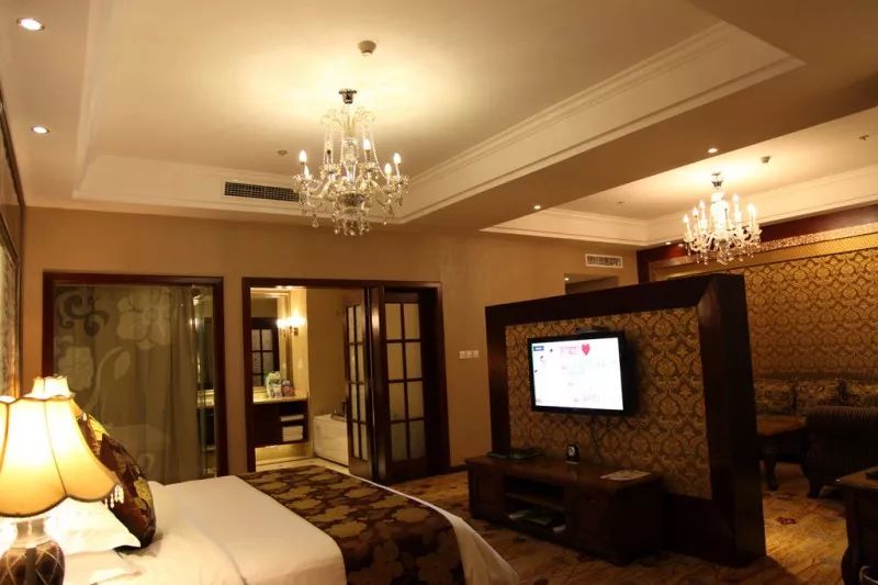 西昌火把节旅游线路攻略,西昌火把节一日游攻略