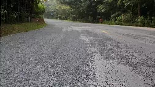 汽车底盘装甲一般需要喷几瓶,汽车底盘装甲和护板哪个好用