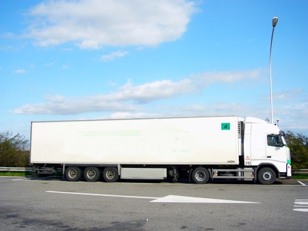 大货车轮胎夏天怎么保养,卡车轮胎保养