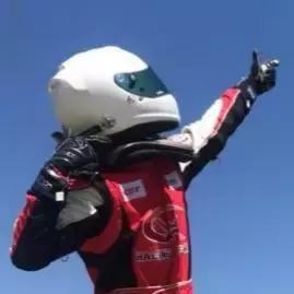 不好!Vvip摔车了!