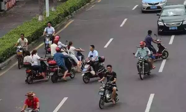 开发商打广告的套路,开发商的营销广告套路