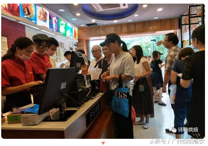 加盟烘焙的陷阱有哪些呢,烘焙行业加盟好还是自己开店好