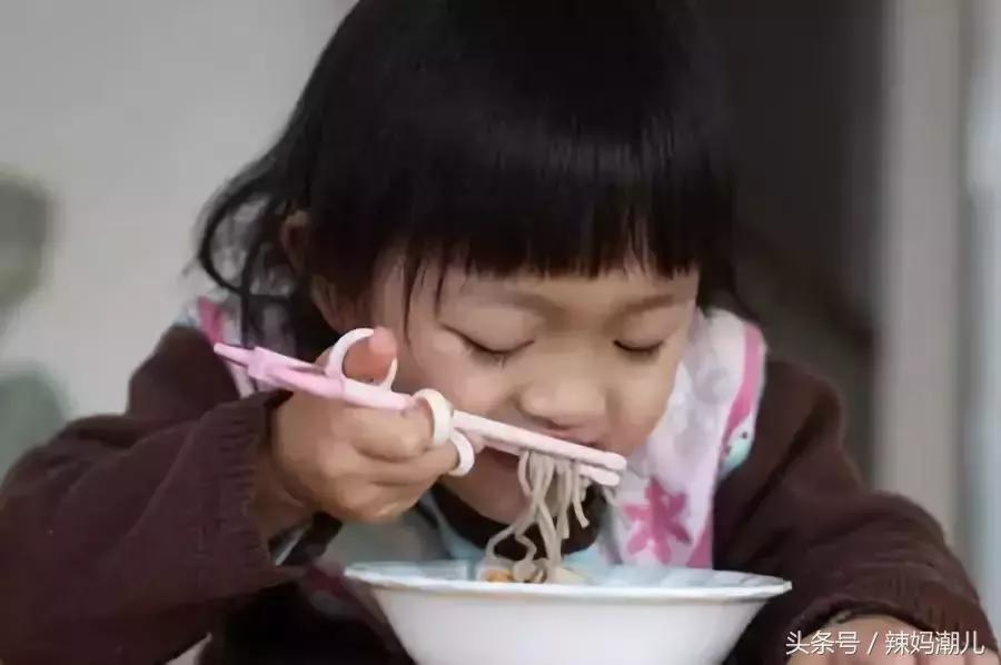 2岁宝宝吐血，再这样喂宝宝就是在害他