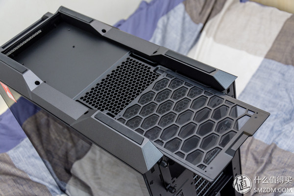 灯，灯灯灯灯！酷冷至尊H500MARGB游戏机箱深度测评