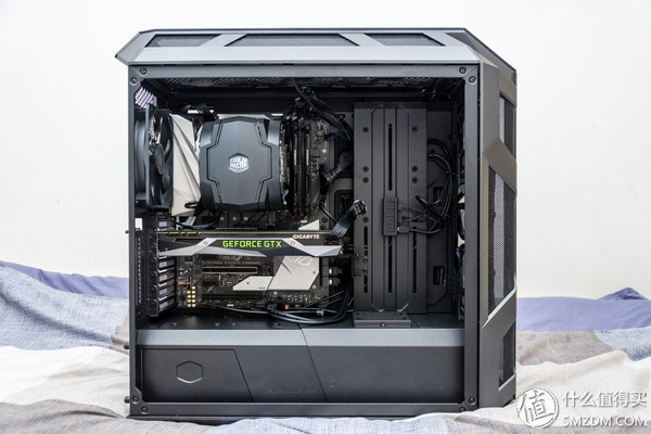 灯，灯灯灯灯！酷冷至尊H500MARGB游戏机箱深度测评