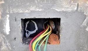 装修维修电线穿线技巧,家装一根线管最多能走几根线