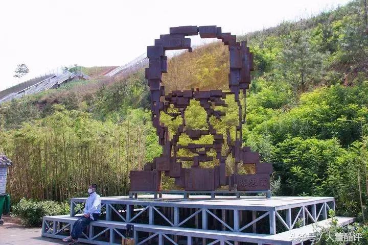 房企转型做康养,房企转型康养地产