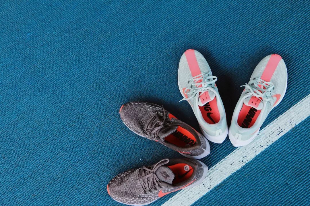 nikeairzoomalphafly评测,nikezoomdoublestacked测评