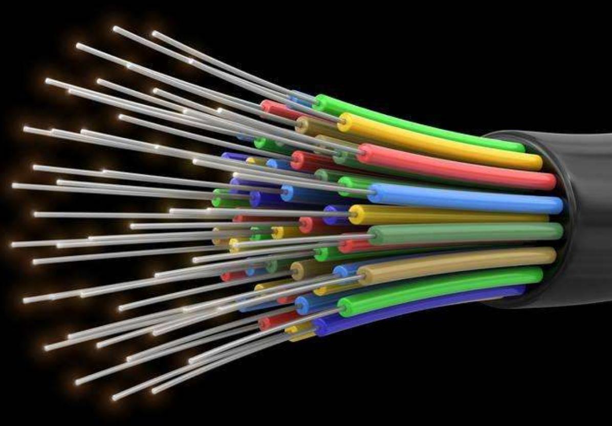 装修时，家里走网线还是光纤？内行人一对比，终于知道选哪个了