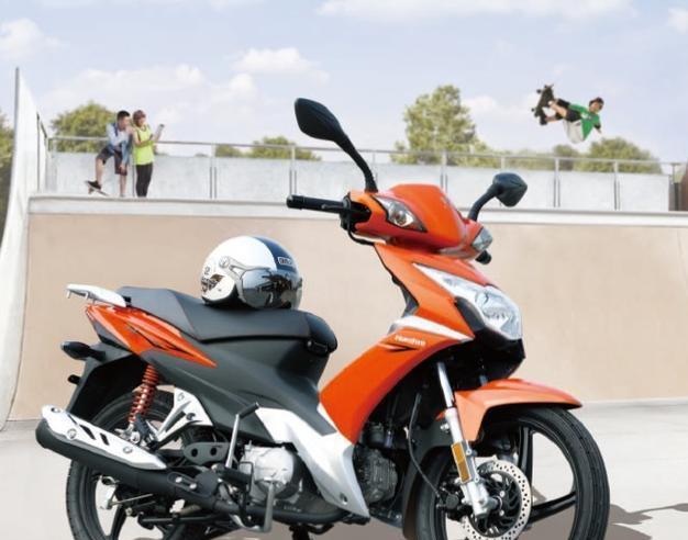 预算7000元，这几款弯梁摩托车真的太酷了，第一款很多车迷想买！