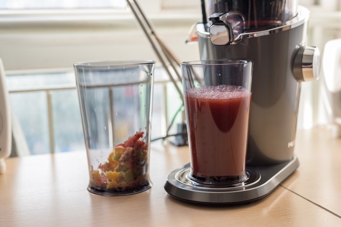 惠人榨汁机第一代使用方法,惠人榨汁机的半开和全开区别